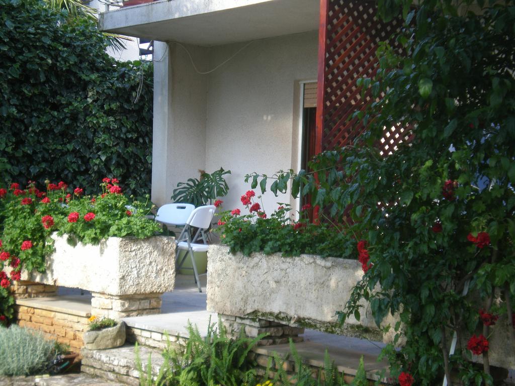 Apartment Ms Pula Buitenkant foto