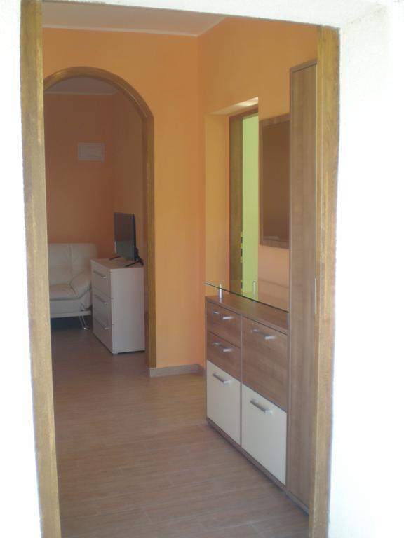 Apartment Ms Pula Buitenkant foto